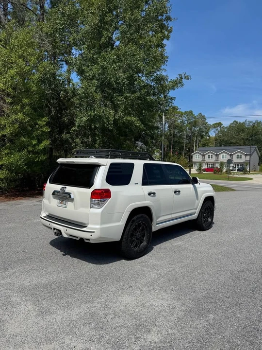 2011 Toyota 4Runner 5th Gen - Image 3 of 15