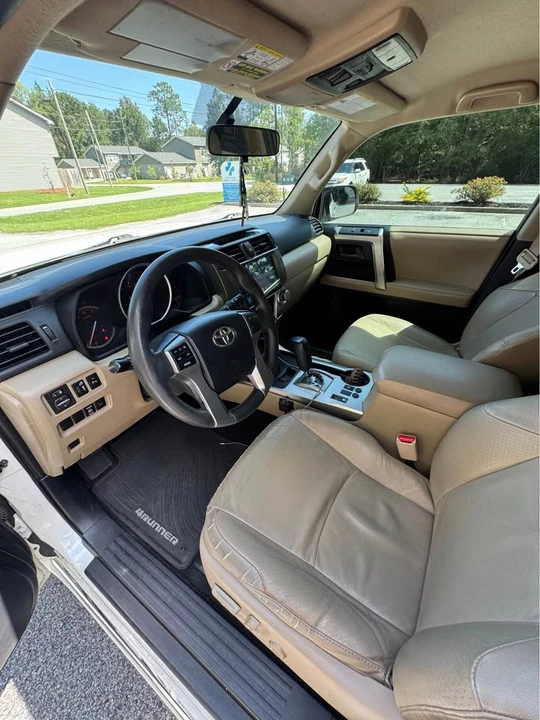 2011 Toyota 4Runner 5th Gen - Image 7 of 15