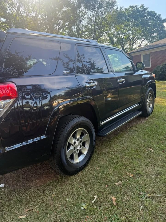 2011 Toyota 4Runner 5th Gen - Image 4 of 11