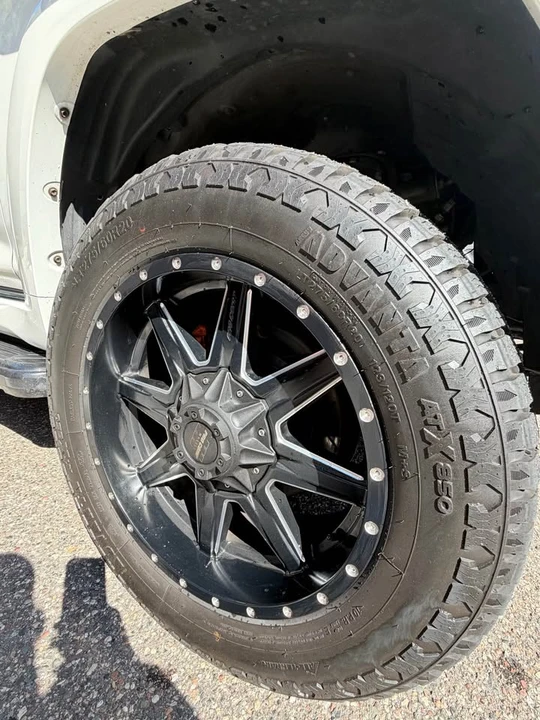 2011 Toyota 4Runner 5th Gen - Image 8 of 14