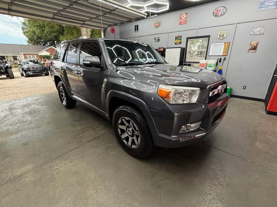 2011 Toyota 4Runner 5th Gen - Image 5 of 19