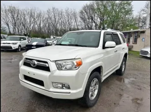2011 Toyota 4Runner SR5 Sport Utility 4D