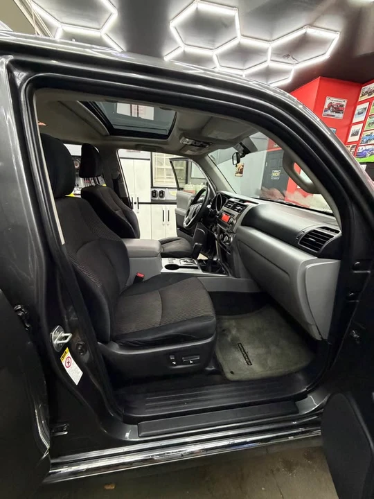 2011 Toyota 4Runner 5th Gen - Image 12 of 19