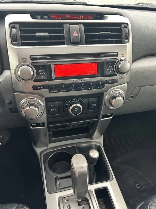 2011 Toyota 4Runner 5th Gen - Image 12 of 15