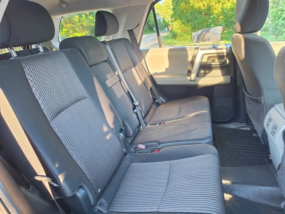 2011 Toyota 4Runner 5th Gen - Image 18 of 20