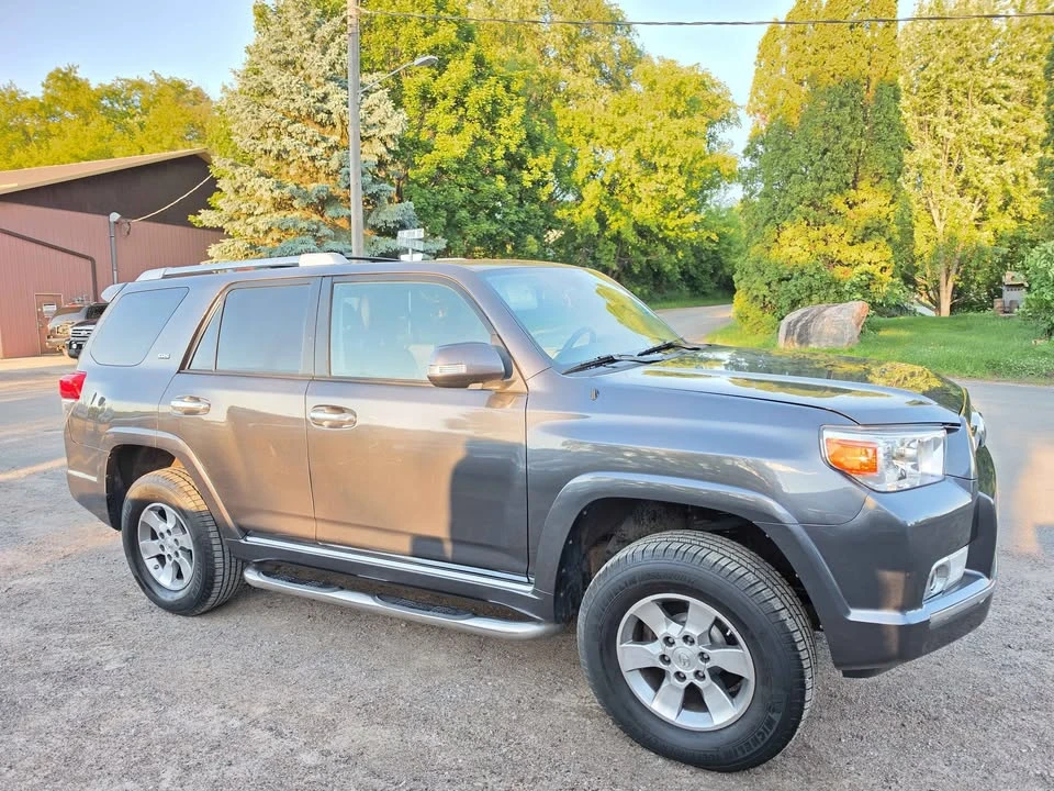 2011 Toyota 4Runner 5th Gen - Image 4 of 20