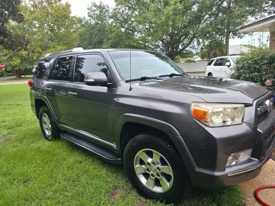 2011 Toyota 4Runner 5th Gen - Image 4 of 9