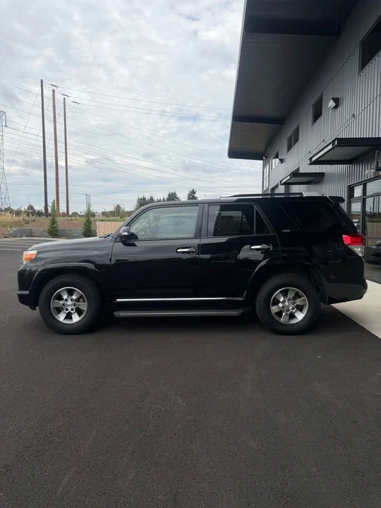 2011 Toyota 4Runner 5th Gen - Image 4 of 20