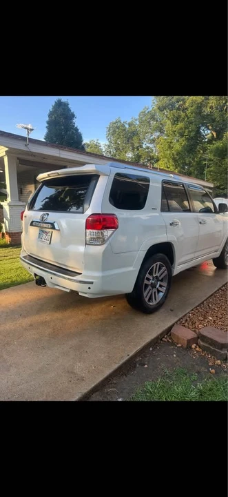 2011 Toyota 4Runner 5th Gen - Image 6 of 6