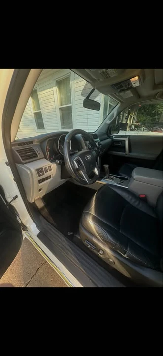 2011 Toyota 4Runner 5th Gen - Image 5 of 6