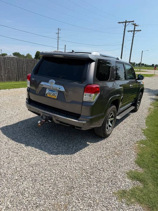 2011 Toyota 4Runner 5th Gen - Image 3 of 9