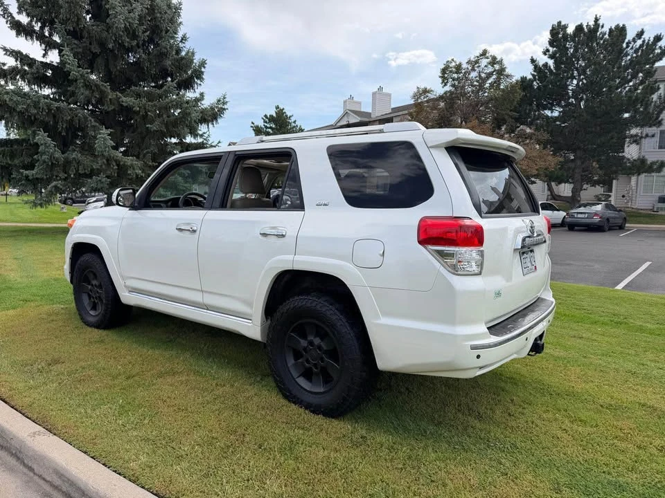 2011 Toyota 4Runner 5th Gen - Image 3 of 17