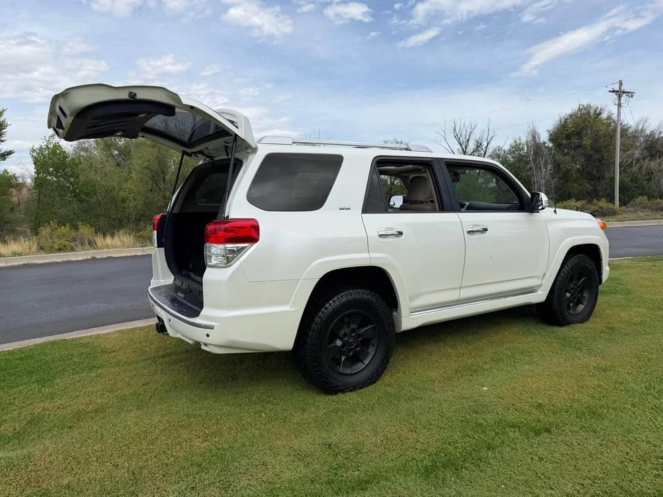 2011 Toyota 4Runner 5th Gen - Image 2 of 17