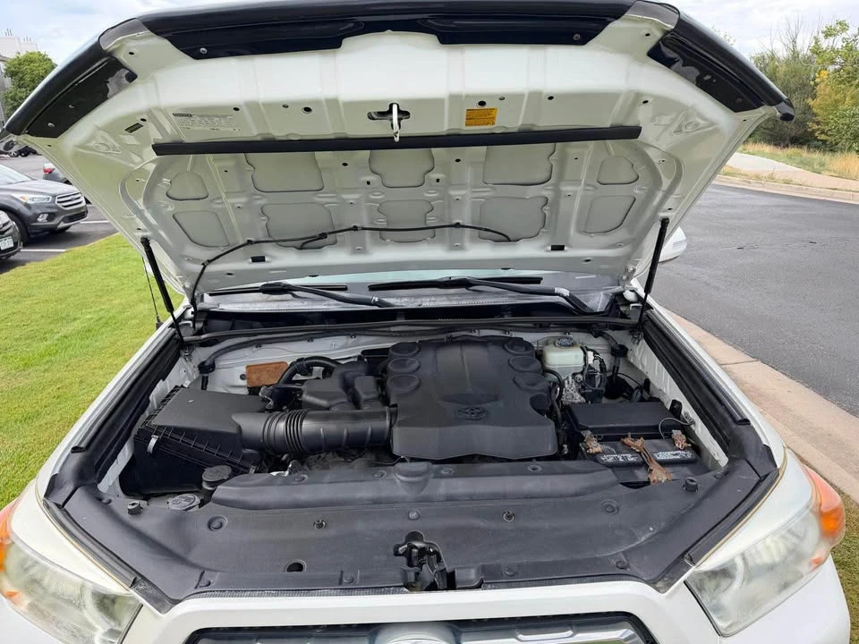 2011 Toyota 4Runner 5th Gen - Image 6 of 16