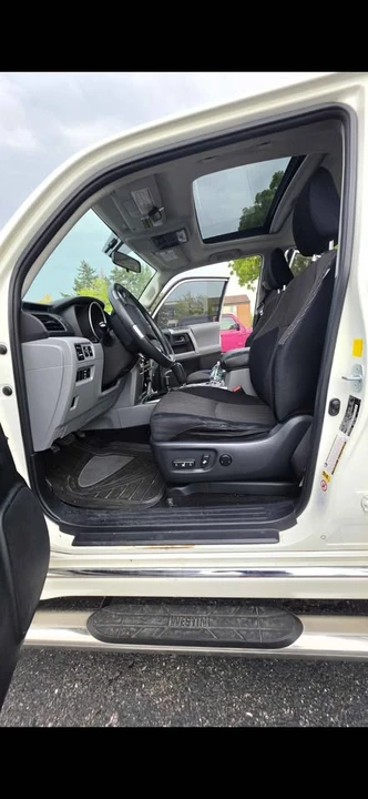 2011 Toyota 4Runner 5th Gen - Image 10 of 14
