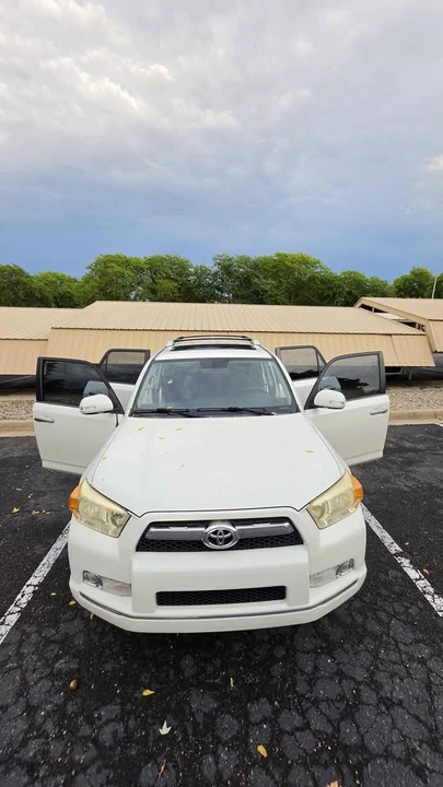 2011 Toyota 4Runner 5th Gen - Image 6 of 14