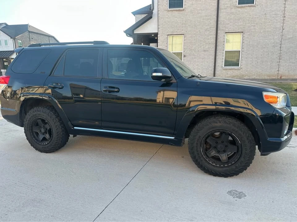 2011 Toyota 4Runner 5th Gen - Image 5 of 9