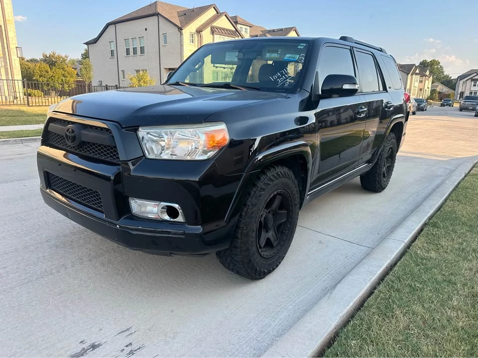 2011 Toyota 4Runner 5th Gen - Image 2 of 9