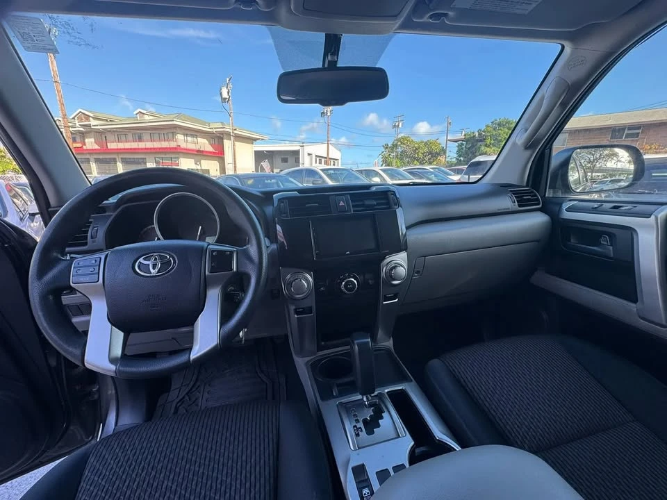 2011 Toyota 4Runner 5th Gen - Image 11 of 12