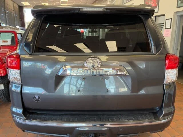 2011 Toyota 4Runner 5th Gen - Image 10 of 20