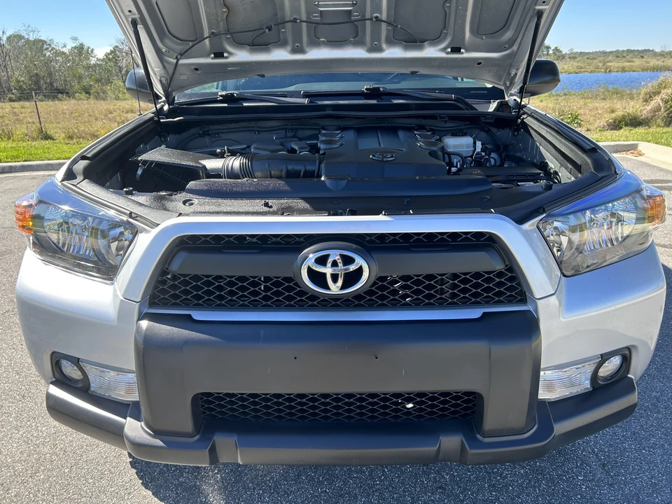 2011 Toyota 4Runner 5th Gen - Image 20 of 31