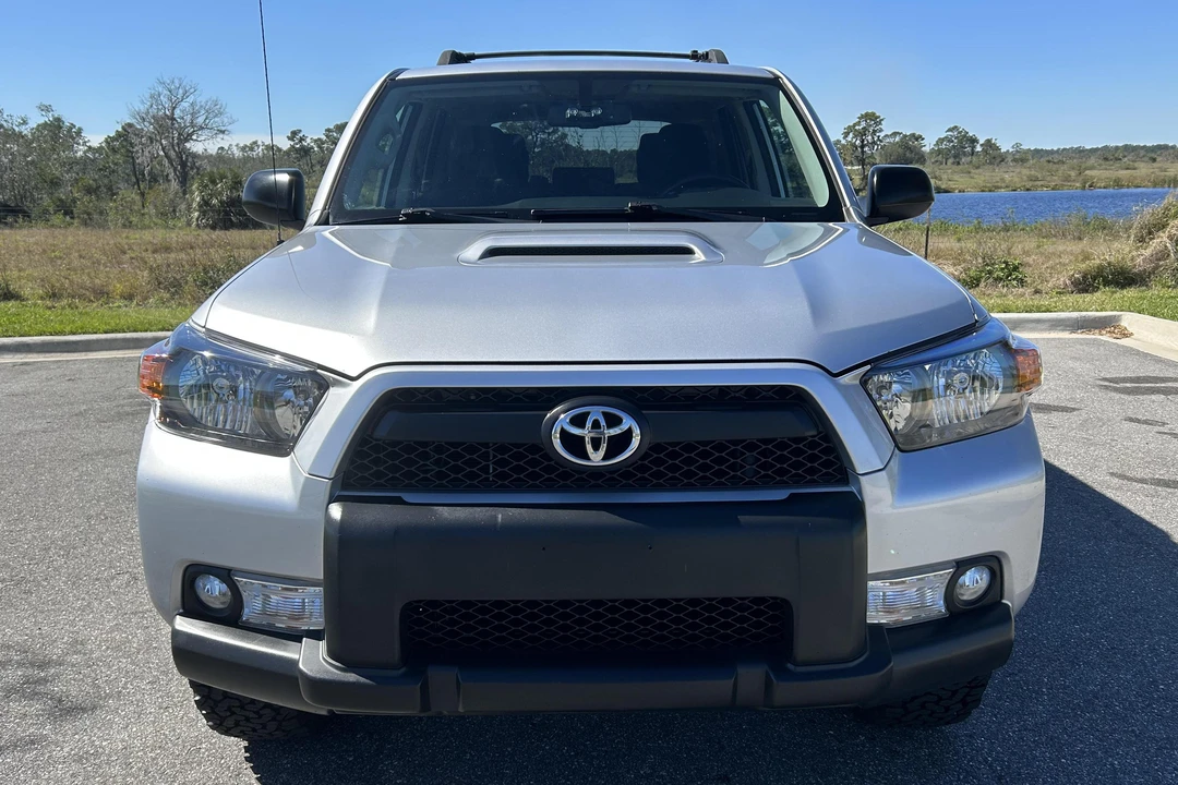 2011 Toyota 4Runner 5th Gen - Image 2 of 31