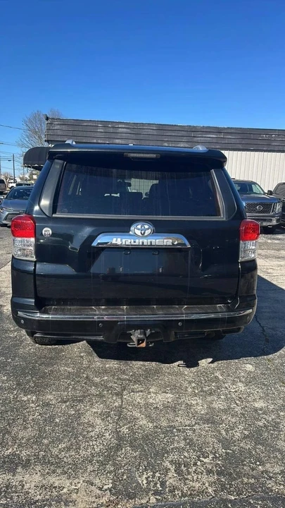 2011 Toyota 4Runner 5th Gen - Image 2 of 10