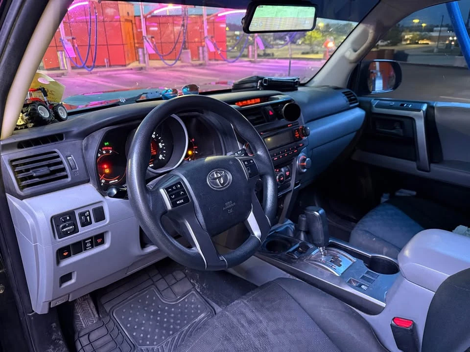 2011 Toyota 4Runner 5th Gen - Image 8 of 10