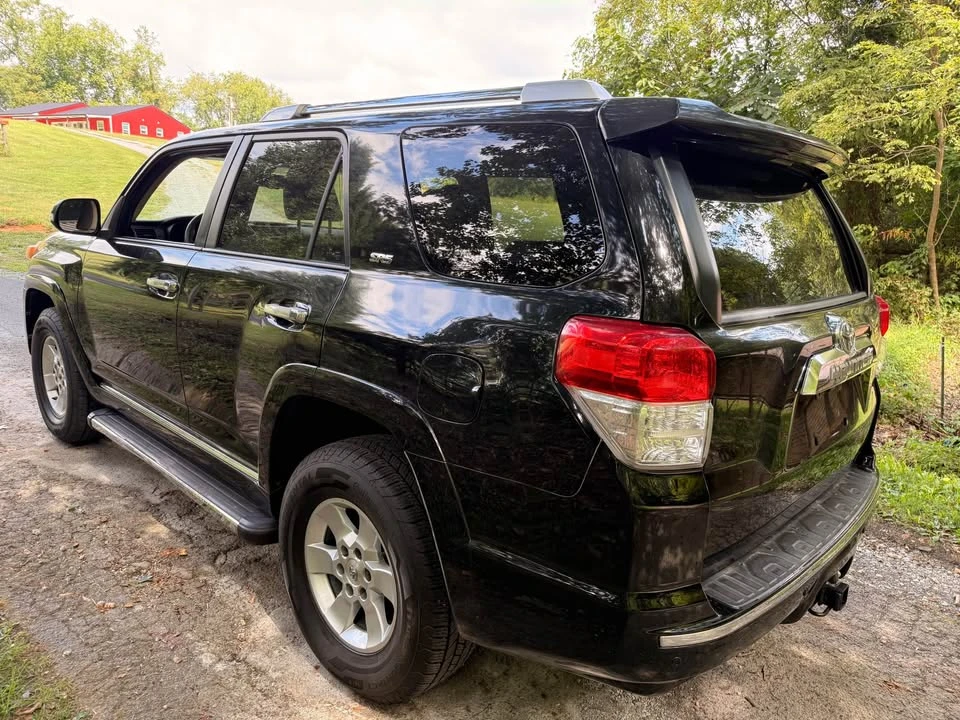 2011 Toyota 4Runner 5th Gen - Image 5 of 13