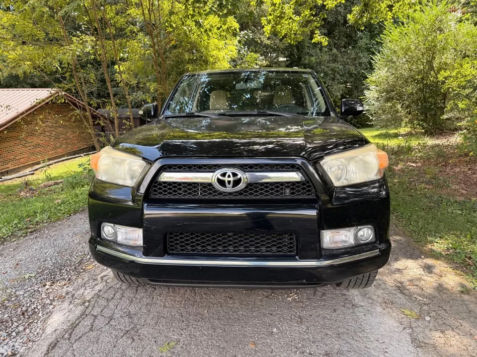 2011 Toyota 4Runner 5th Gen - Image 3 of 13
