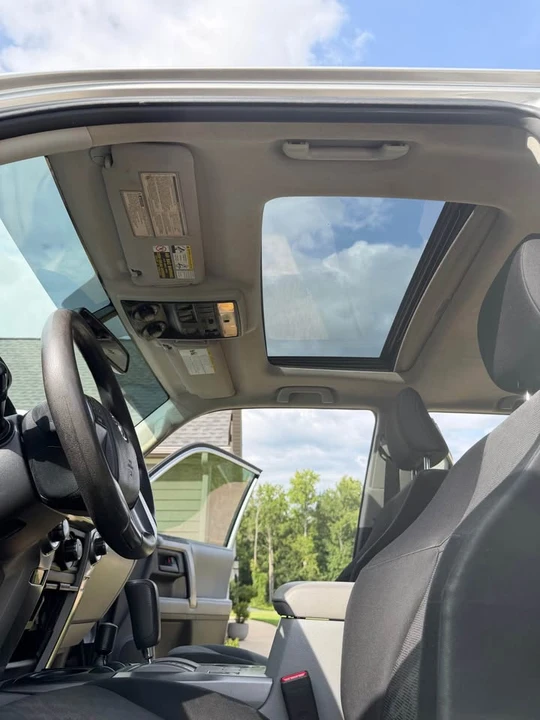 2011 Toyota 4Runner 5th Gen - Image 9 of 15