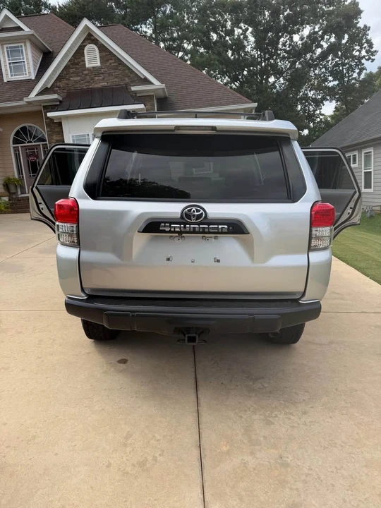 2011 Toyota 4Runner 5th Gen - Image 2 of 15