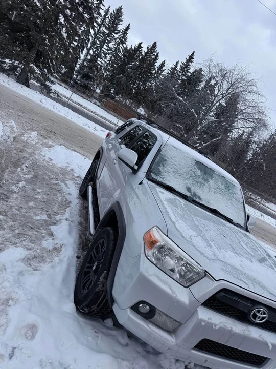 2011 Toyota 4Runner 5th Gen - Image 2 of 4