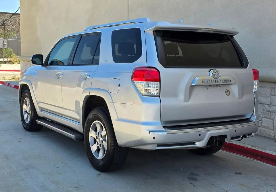 2011 Toyota 4Runner 5th Gen - Image 6 of 20