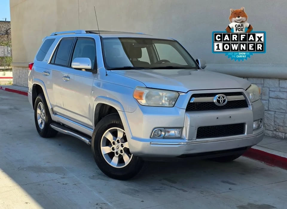 2011 Toyota 4Runner 5th Gen - Image 2 of 20