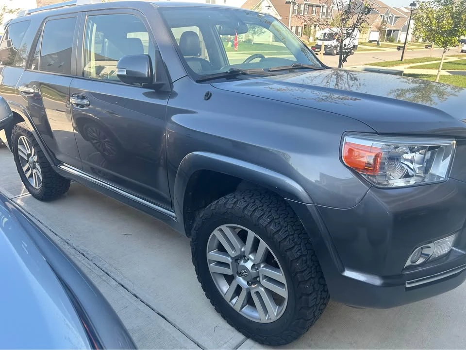 2011 Toyota 4Runner 5th Gen - Image 3 of 12