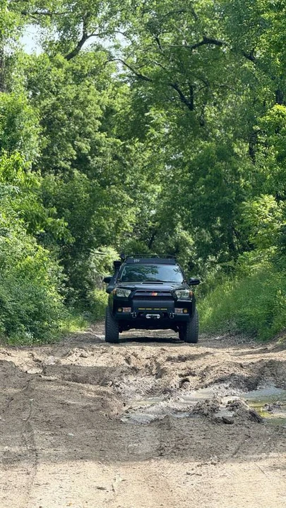 2011 Toyota 4Runner 5th Gen - Image 4 of 9