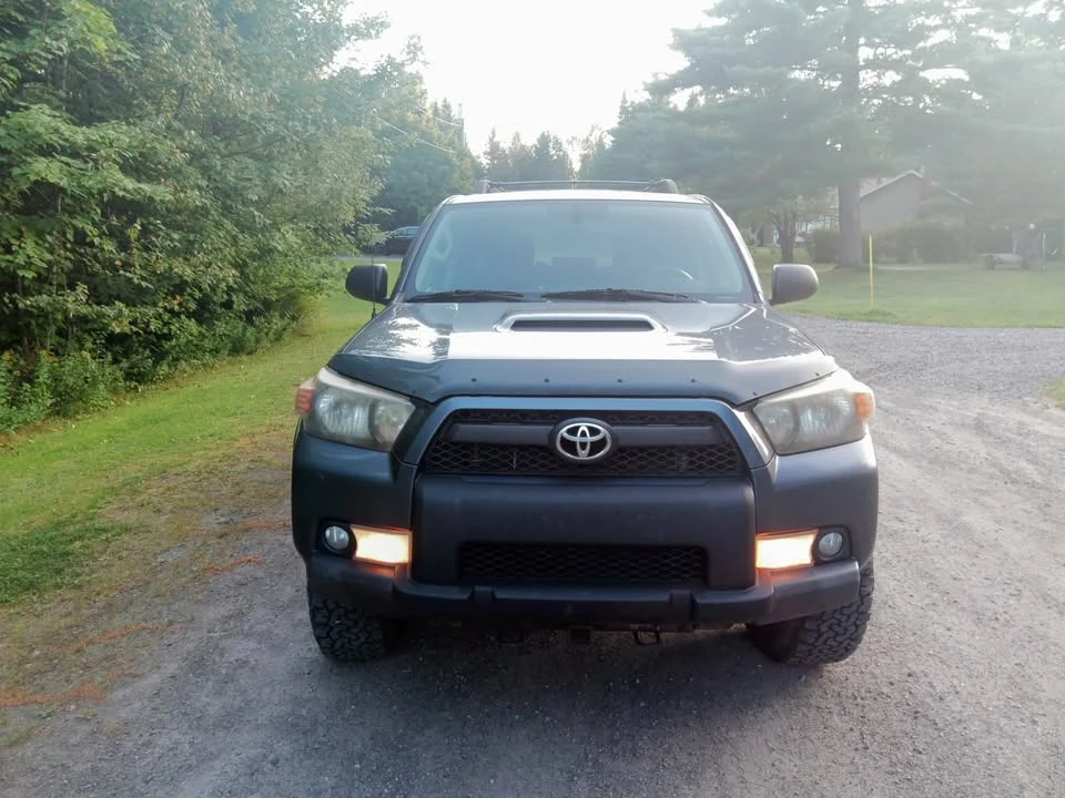 2011 Toyota 4Runner 5th Gen - Image 3 of 7