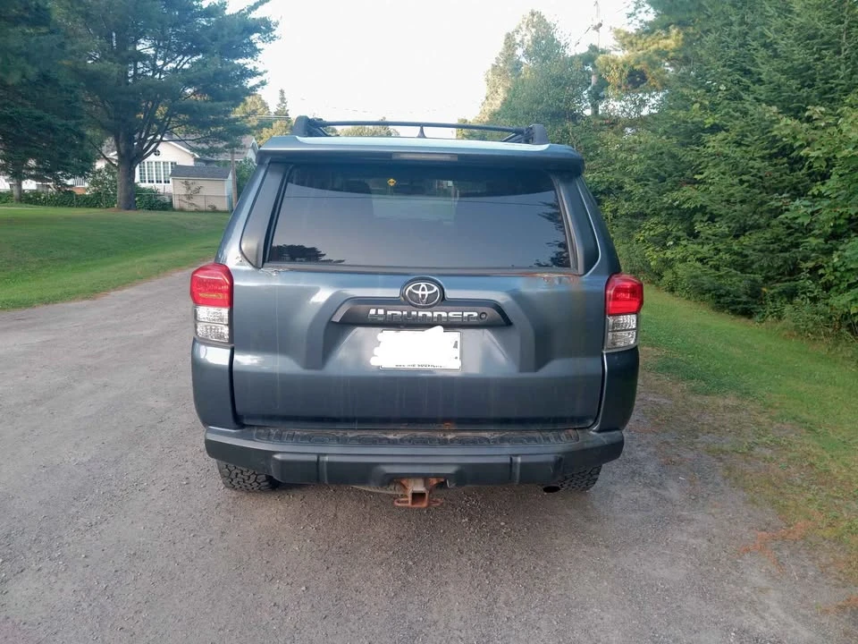 2011 Toyota 4Runner 5th Gen - Image 5 of 7