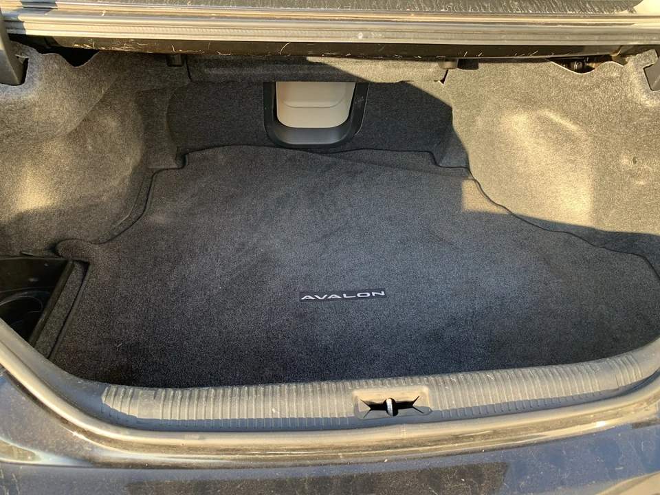 2011 Toyota Avalon 3rd Gen - Image 14 of 15