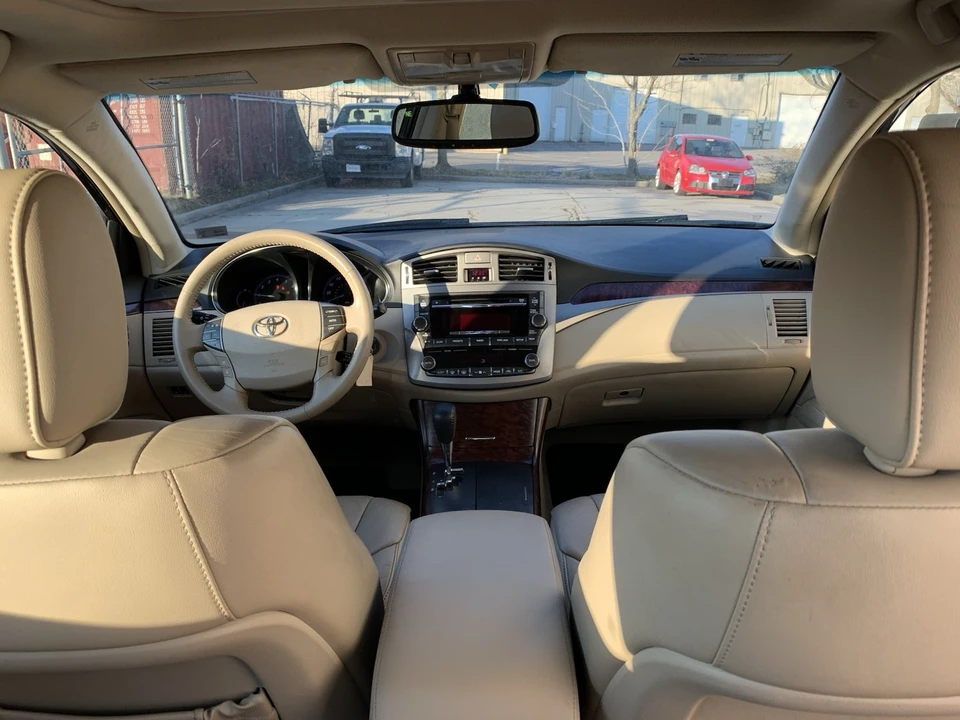 2011 Toyota Avalon 3rd Gen - Image 6 of 15