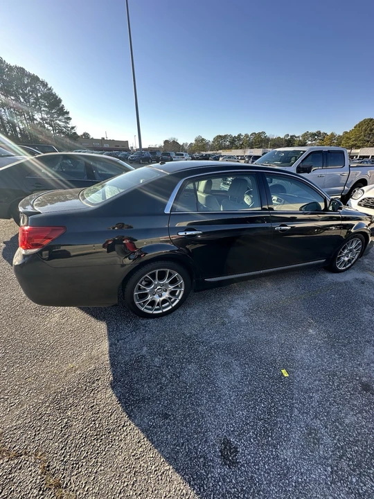 2011 Toyota Avalon 3rd Gen - Image 16 of 20