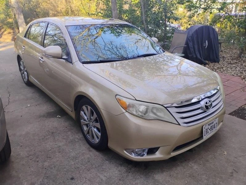 2011 Toyota Avalon 4th Gen - Image 5 of 8