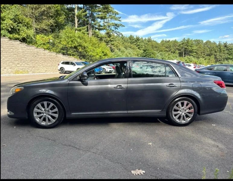 2011 Toyota Avalon 4th Gen - Image 8 of 11