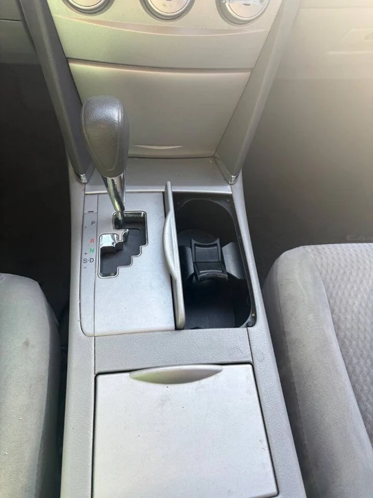 2011 Toyota Camry 6th Gen - Image 10 of 18