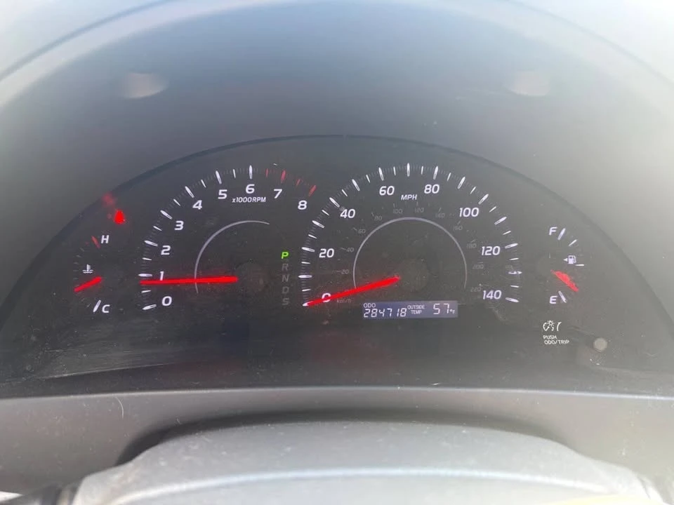 2011 Toyota Camry 6th Gen - Image 13 of 18