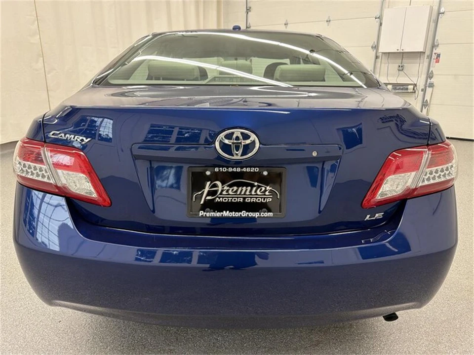 2011 Toyota Camry 6th Gen - Image 6 of 16