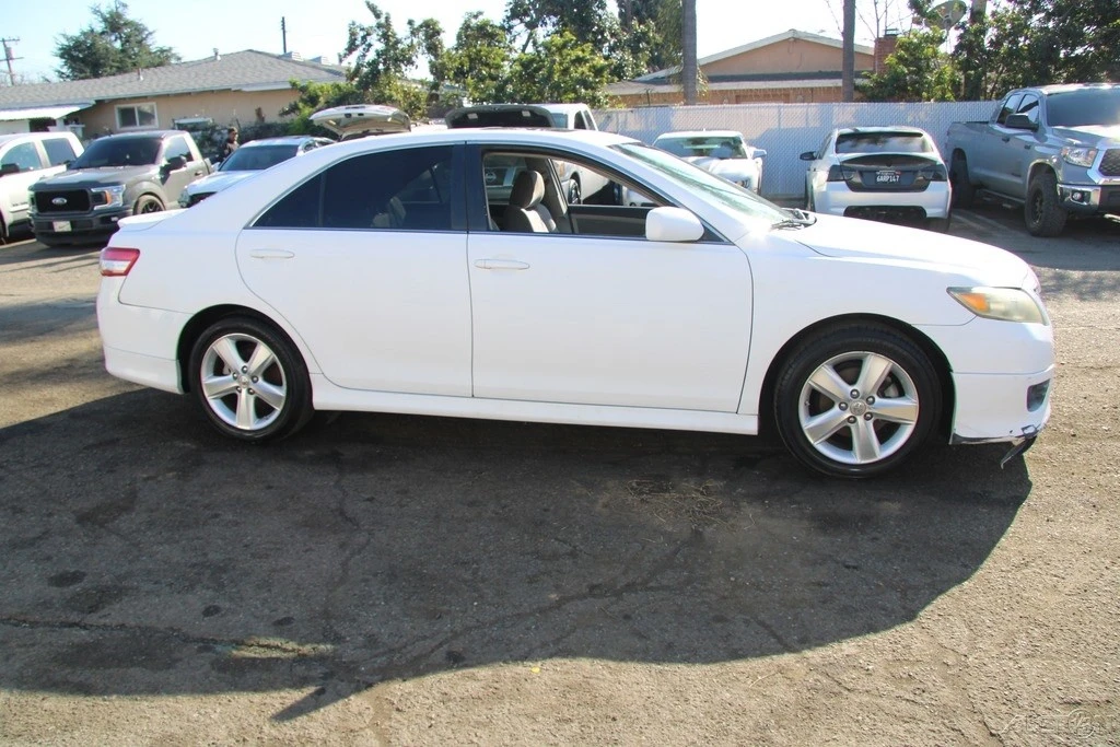 2011 Toyota Camry 6th Gen - Image 7 of 21