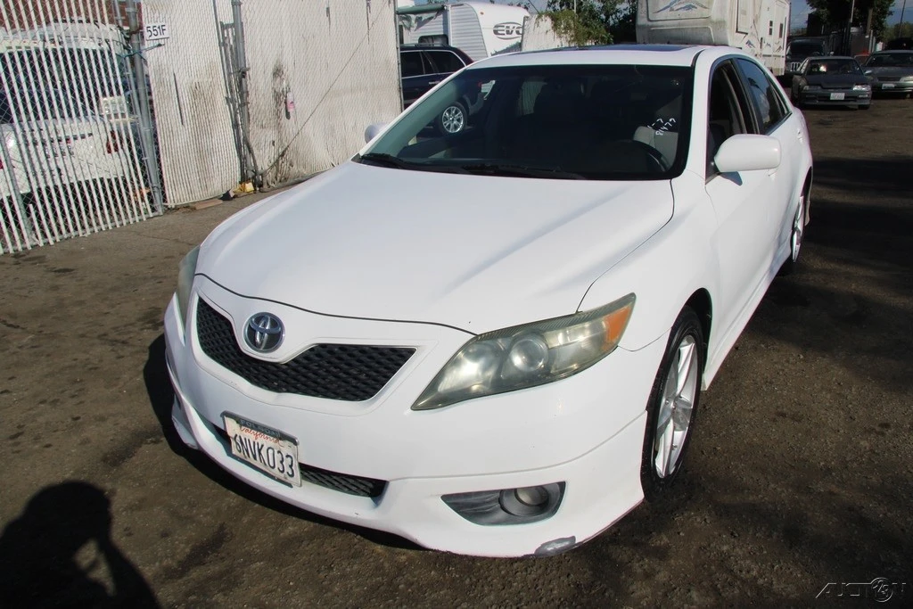 2011 Toyota Camry 6th Gen - Image 2 of 21