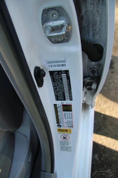 2011 Toyota Camry 6th Gen - Image 12 of 21